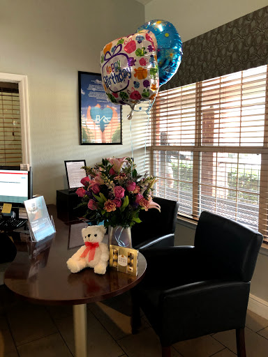 Florist «Elite Floral & Gift Shoppe», reviews and photos, 504 N Alafaya Trail #109, Orlando, FL 32828, USA