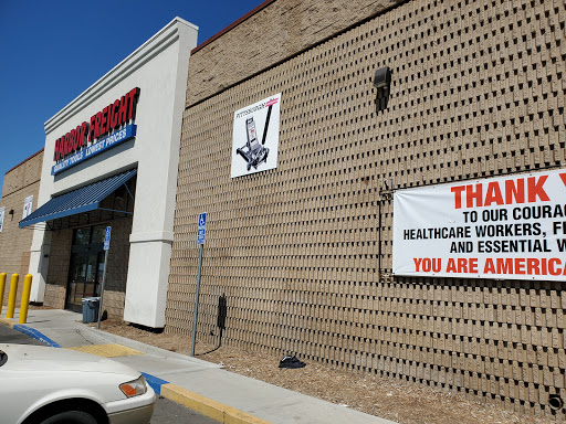 Hardware Store «Harbor Freight Tools», reviews and photos, 10765 Magnolia Ave #100, Riverside, CA 92505, USA