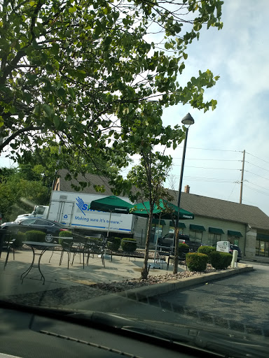 Coffee Shop «Starbucks», reviews and photos, 1030 S 5th St, St Charles, MO 63301, USA