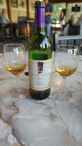 Winery «Paper Moon Vineyards», reviews and photos, 2008 State Rd, Vermilion, OH 44089, USA