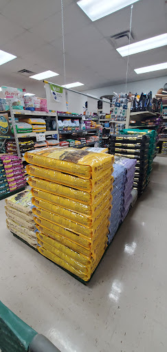 Pet Supply Store «Agway of North Haven», reviews and photos, 66 State St, North Haven, CT 06473, USA