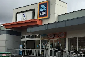 ALDI image