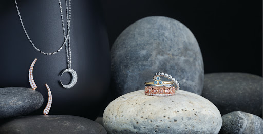 Jewelry Designer «Waldeland Jewelry & Gifts», reviews and photos, 1340 Duckwood Dr #11, Eagan, MN 55123, USA