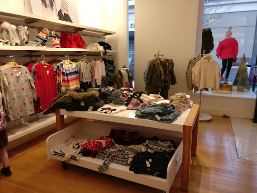 Shopping Mall «The Streets of Tanasbourne», reviews and photos, 19350 NW Emma Way, Hillsboro, OR 97124, USA