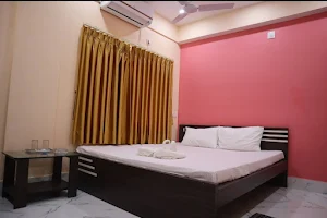 Hotel Saan Berhampore image