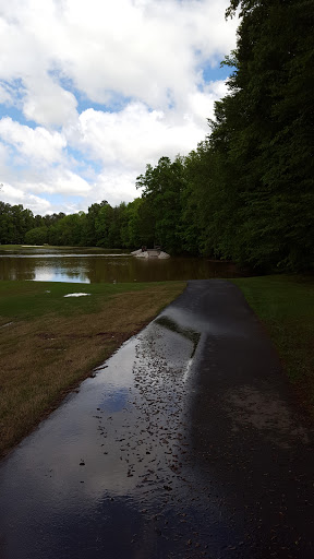 Golf Course «Lochmere Golf Club», reviews and photos, 2511 Kildaire Farm Rd, Cary, NC 27518, USA