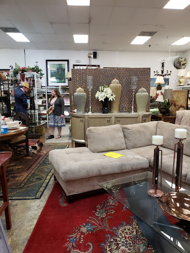 Thrift Store «Genesis Benefit Thrift Store», reviews and photos, 3419 Knight St, Dallas, TX 75219, USA