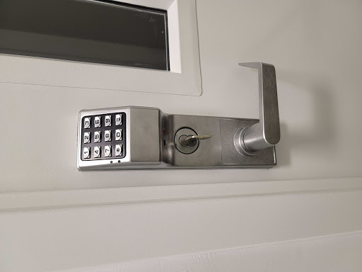 Locksmith «Alcatraz Locksmith», reviews and photos, 17627 N 4th St, Phoenix, AZ 85022, USA