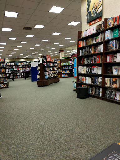 Book Store «Barnes & Noble», reviews and photos, 2619 Miamisburg Centerville Rd, Dayton, OH 45459, USA