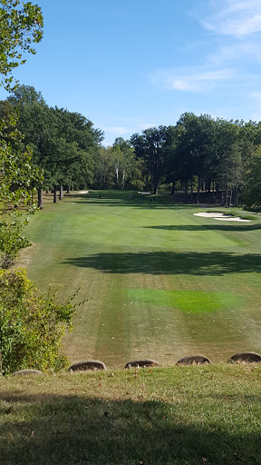 Country Club «Elyria Country Club», reviews and photos, 41625 Oberlin Elyria Rd, Elyria, OH 44035, USA