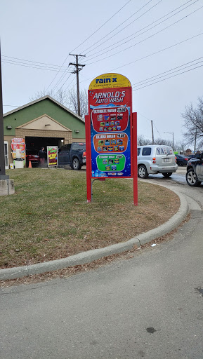 Arnolds Carwash en Lapeer