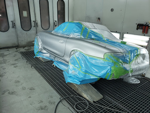 Auto Body Shop «D V Auto Body», reviews and photos, 609 Frelinghuysen Ave, Newark, NJ 07114, USA