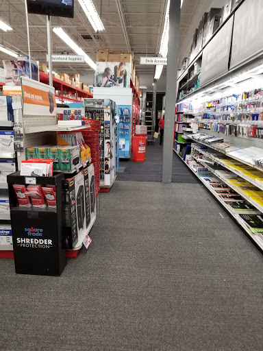 Office Supply Store «Staples», reviews and photos, 4450 Mitchellville Rd, Bowie, MD 20716, USA
