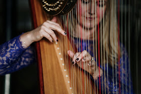 Rhian Hanson Harpist