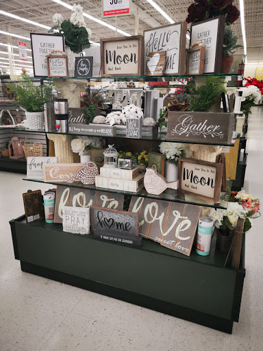 Craft Store «Hobby Lobby», reviews and photos, 2600 American Blvd W, Bloomington, MN 55431, USA