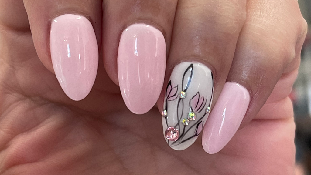Polished Nail Lounge 23233