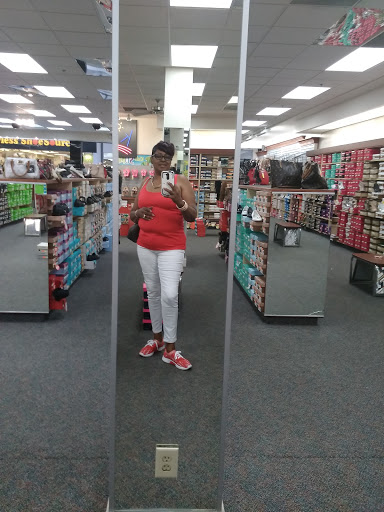 Shopping Mall «Golden East Crossing», reviews and photos, 1100 N Wesleyan Blvd, Rocky Mount, NC 27804, USA