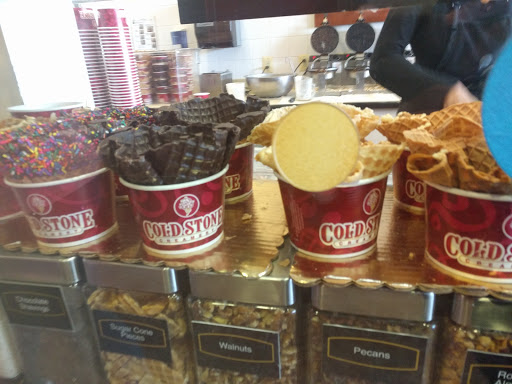 Ice Cream Shop «Cold Stone Creamery», reviews and photos, 2449 Prince William Pkwy, Woodbridge, VA 22192, USA