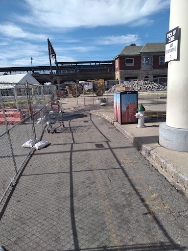 Shopping Mall «Brick Church Plaza», reviews and photos, 533 Main St, East Orange, NJ 07018, USA