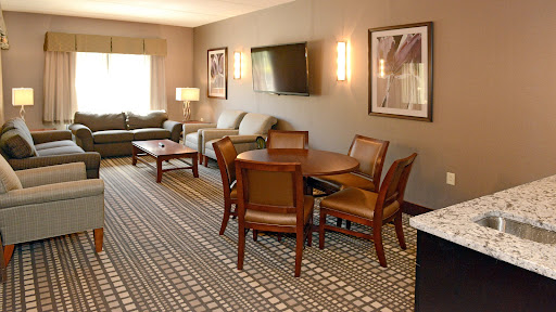 Holiday Inn Express & Suites Geneva Finger Lakes, an IHG Hotel image 5