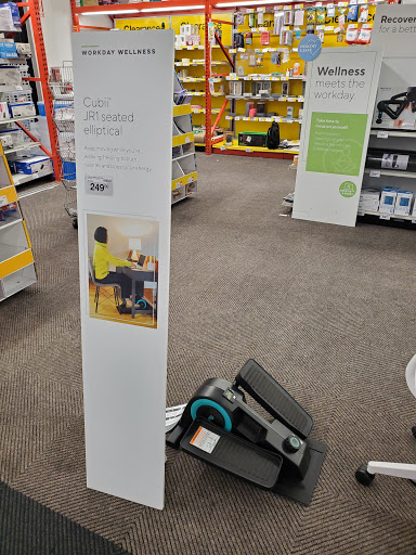 Office Supply Store «Staples», reviews and photos, 1820 Quentin Rd, Lebanon, PA 17042, USA