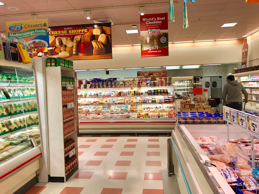 Grocery Store «Market Basket», reviews and photos, 310 Mishawum Rd, Woburn, MA 01801, USA