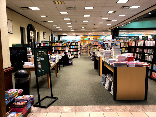Book Store «Barnes & Noble», reviews and photos, 3102 Northline Ave, Greensboro, NC 27408, USA