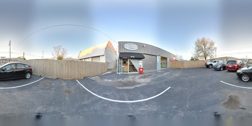 Auto Body Shop «Fender Bender Repair Center», reviews and photos, 2710 Grandview Ave, Nashville, TN 37211, USA