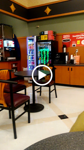 Grocery Store «Safeway», reviews and photos, 2525 SE Tualatin Valley Hwy, Hillsboro, OR 97123, USA