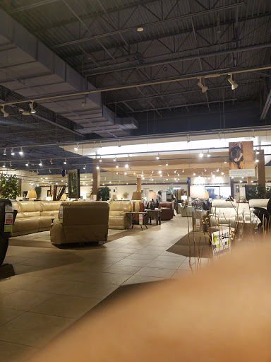 Furniture Store «Gardner-White Furniture», reviews and photos, 45300 Hayes Rd, Macomb, MI 48044, USA