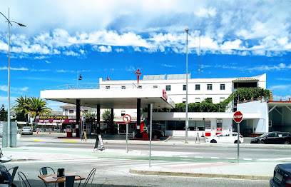 Hostal & Gasolinera Santiago - Av. del Genil, 25A, 41400 Écija, Sevilla, Spain