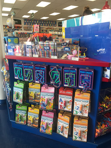Educational Supply Store «Lakeshore Learning Store», reviews and photos, 5670 Antioch Rd, Merriam, KS 66202, USA