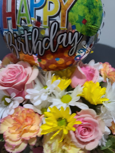 Florist «Flowers With Love», reviews and photos, 7509 22nd Ave, Kenosha, WI 53143, USA