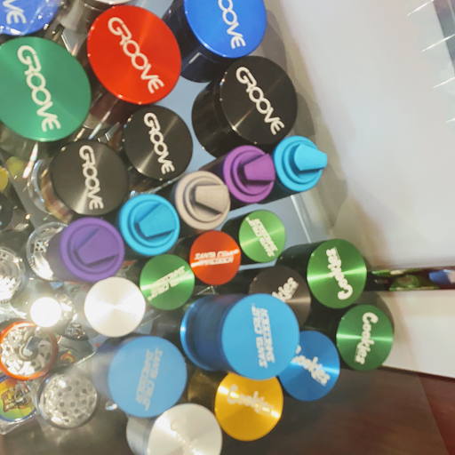 Vaporizer Store «The Discounted Shop- Hygeia Vape & Smoke Shop», reviews and photos, 1876 Pacific Coast Hwy, Lomita, CA 90717, USA