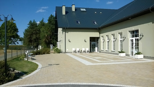 Praski Dom - Dom Weselny - Noclegi Nowa Wieś 1A, 27-350, Polska
