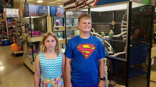 Pet Supply Store «PetSmart», reviews and photos, 5005 S 74th St, Greenfield, WI 53220, USA