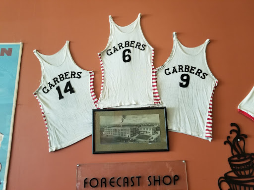 Dessert Shop «Downtown Perk & Desserts Oasis», reviews and photos, 145 W Main St, Ashland, OH 44805, USA