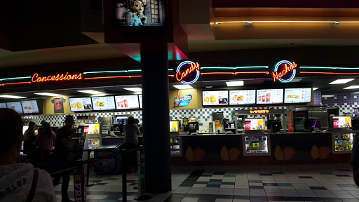 Movie Theater «Regal Cinemas Magnolia Place 16», reviews and photos, 9645 Westview Dr, Coral Springs, FL 33076, USA