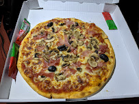 Pizza du Restaurant italien Restaurant-Pizzeria Le Vésuve à Clermont-Ferrand - n°11