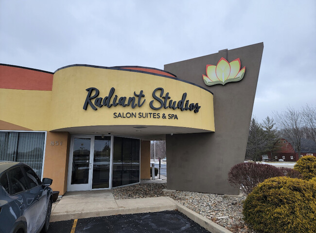 Radiant Studios 46304