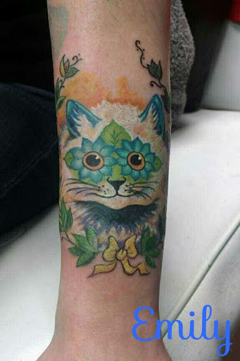 Tattoo Shop «Generations tattoos & Body Piercing», reviews and photos, 215 N Marr St, Pocahontas, AR 72455, USA