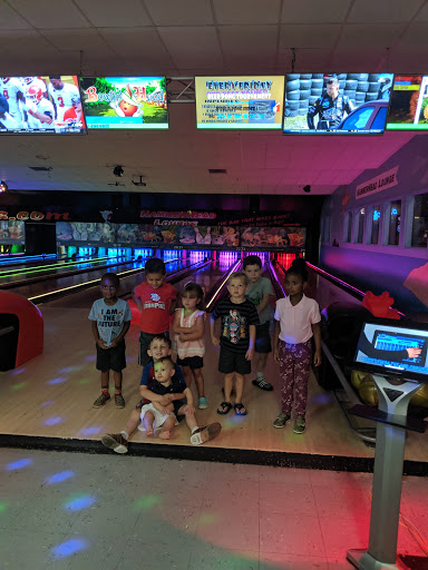Bowling Alley «Hampton Lanes», reviews and photos, 326 Main St, Northampton, PA 18067, USA