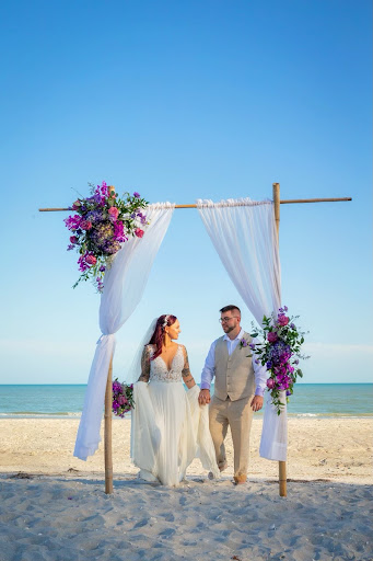 Florist «Floral Artistry», reviews and photos, 2400 Palm Ridge Rd, Sanibel, FL 33957, USA