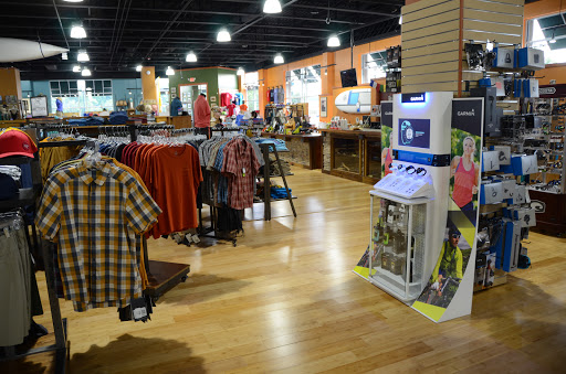 Outdoor Sports Store «Quest Outdoors», reviews and photos, 4600 Shelbyville Rd Suite 133, Louisville, KY 40207, USA