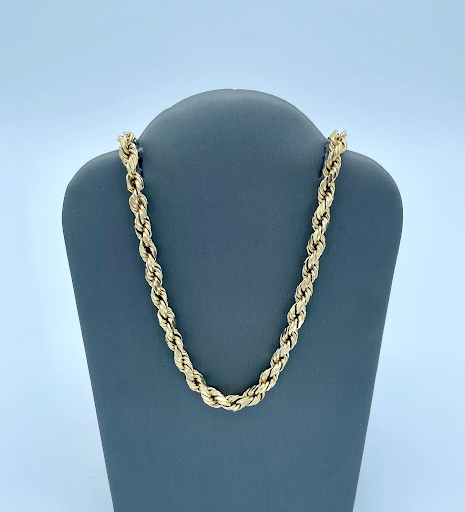 Pawn Shop «Virginia Beach Pawn and Jewelry», reviews and photos, 829 Lynnhaven Pkwy #111, Virginia Beach, VA 23452, USA