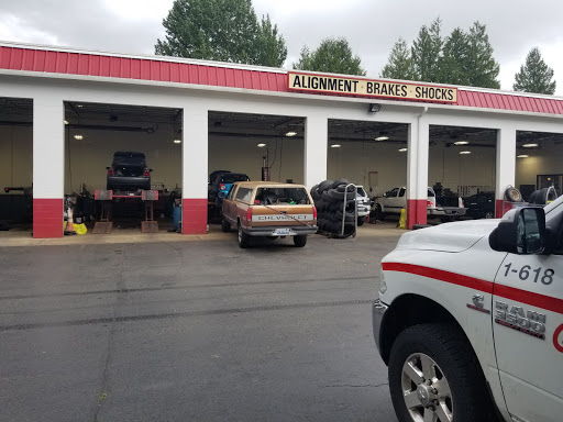 Tire Shop «Les Schwab Tire Center», reviews and photos, 610 E North Bend Way, North Bend, WA 98045, USA