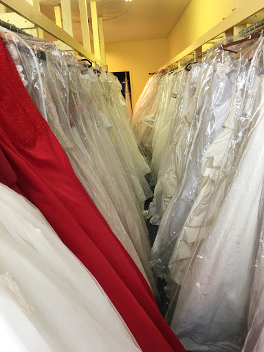 Bridal Shop «The Bridal Shop - Wedding Dresses in Tucson», reviews and photos, 4242 E Speedway Blvd, Tucson, AZ 85712, USA