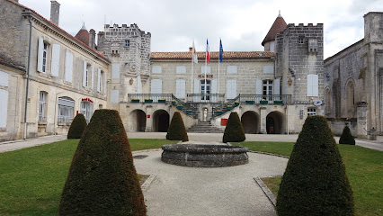 Mairie de Nersac