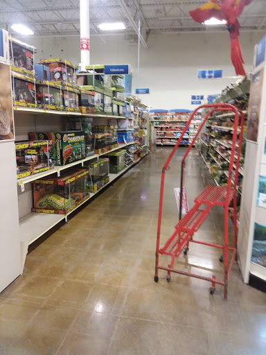 Pet Supply Store «PetSmart», reviews and photos, 2216 E Springs Dr, Madison, WI 53704, USA