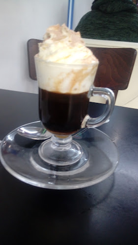 Cafe Atenas - Metropolitana de Santiago